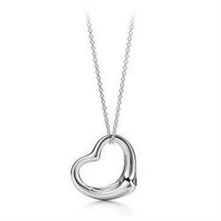 Silver Heart Pendant Jewelry - AttractionOil.com